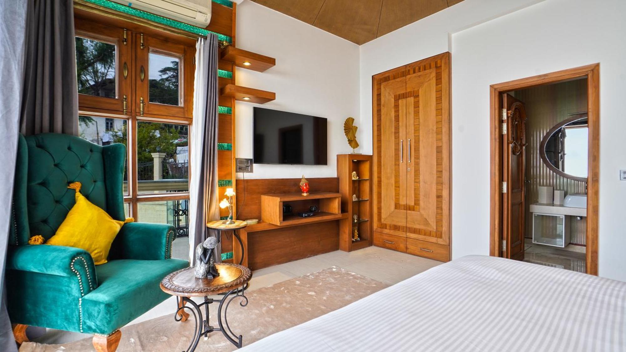 The Horizon Villa By Just Homestay Массури Экстерьер фото