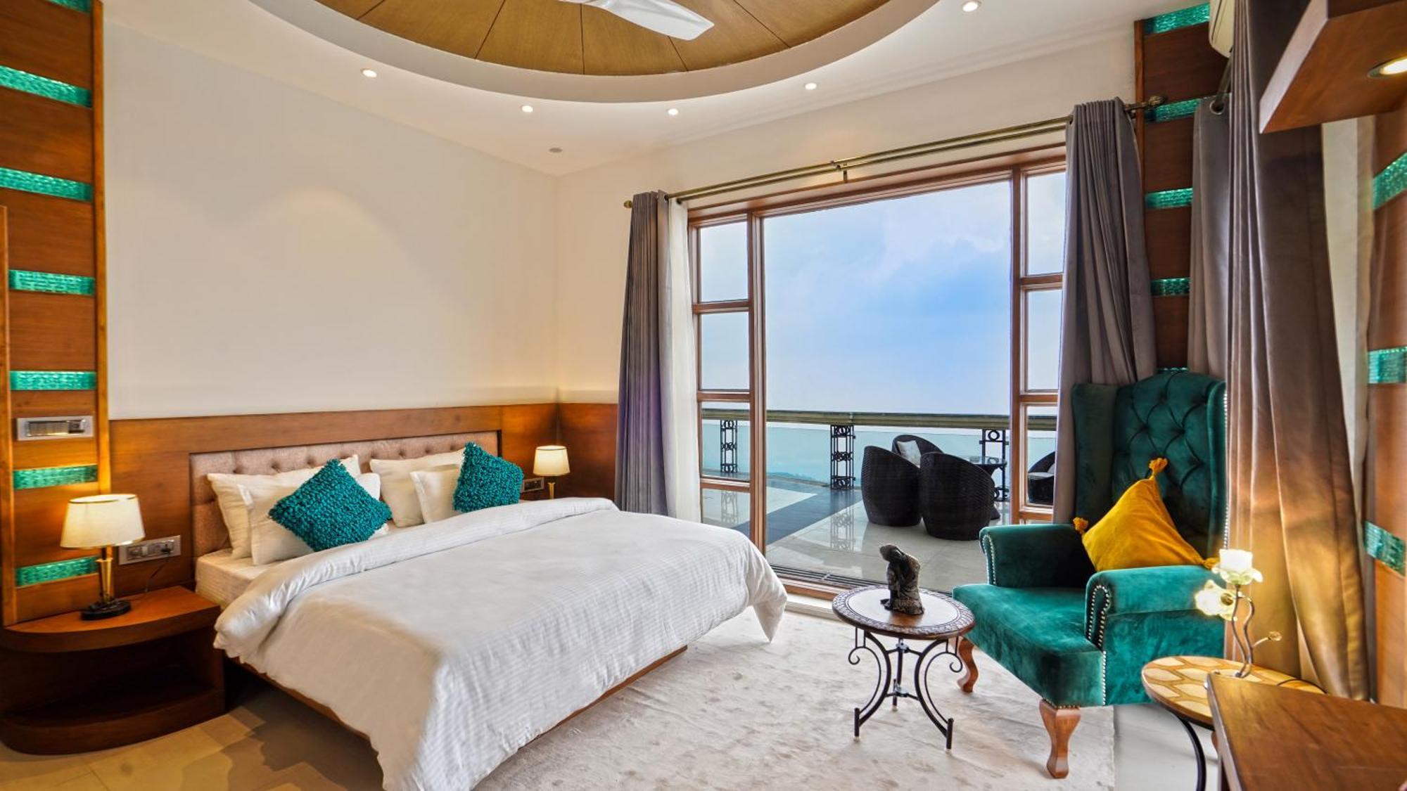 The Horizon Villa By Just Homestay Массури Экстерьер фото