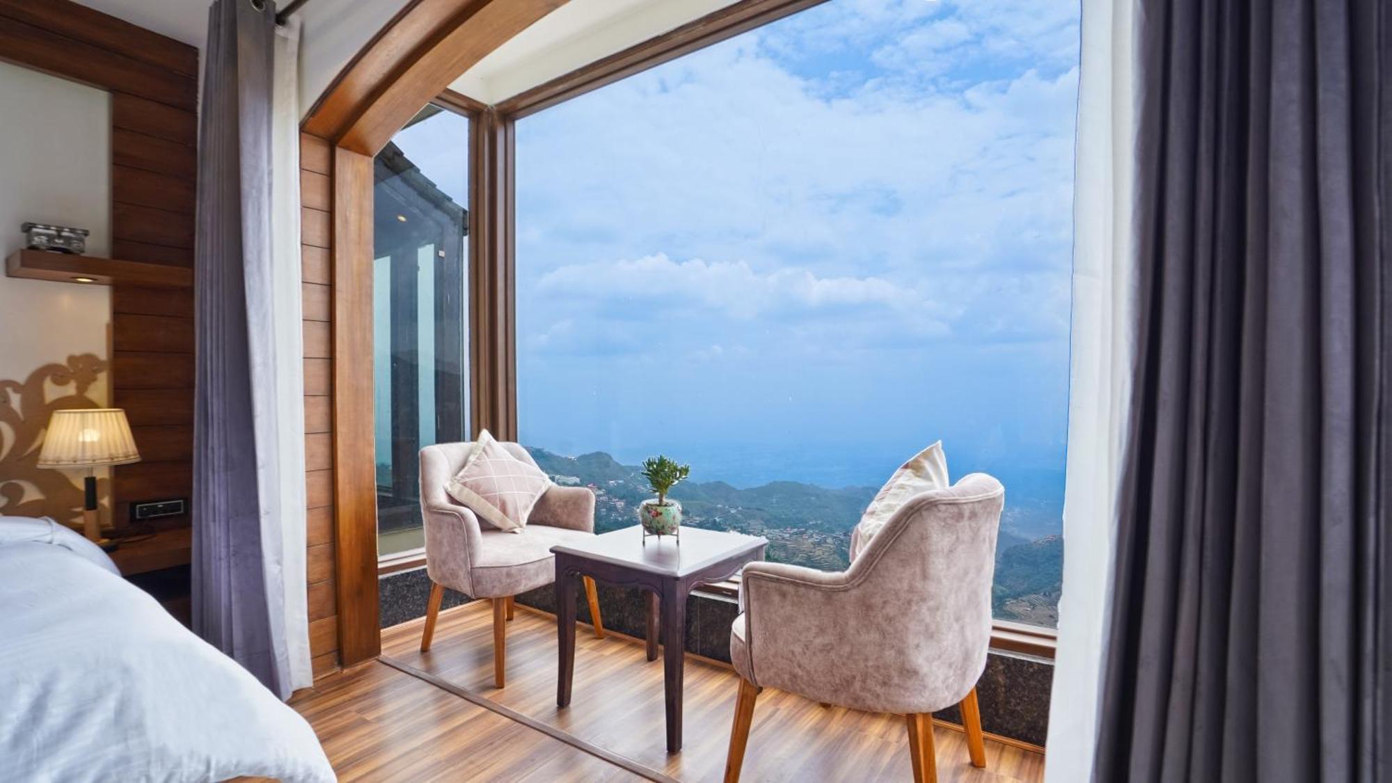 The Horizon Villa By Just Homestay Массури Экстерьер фото
