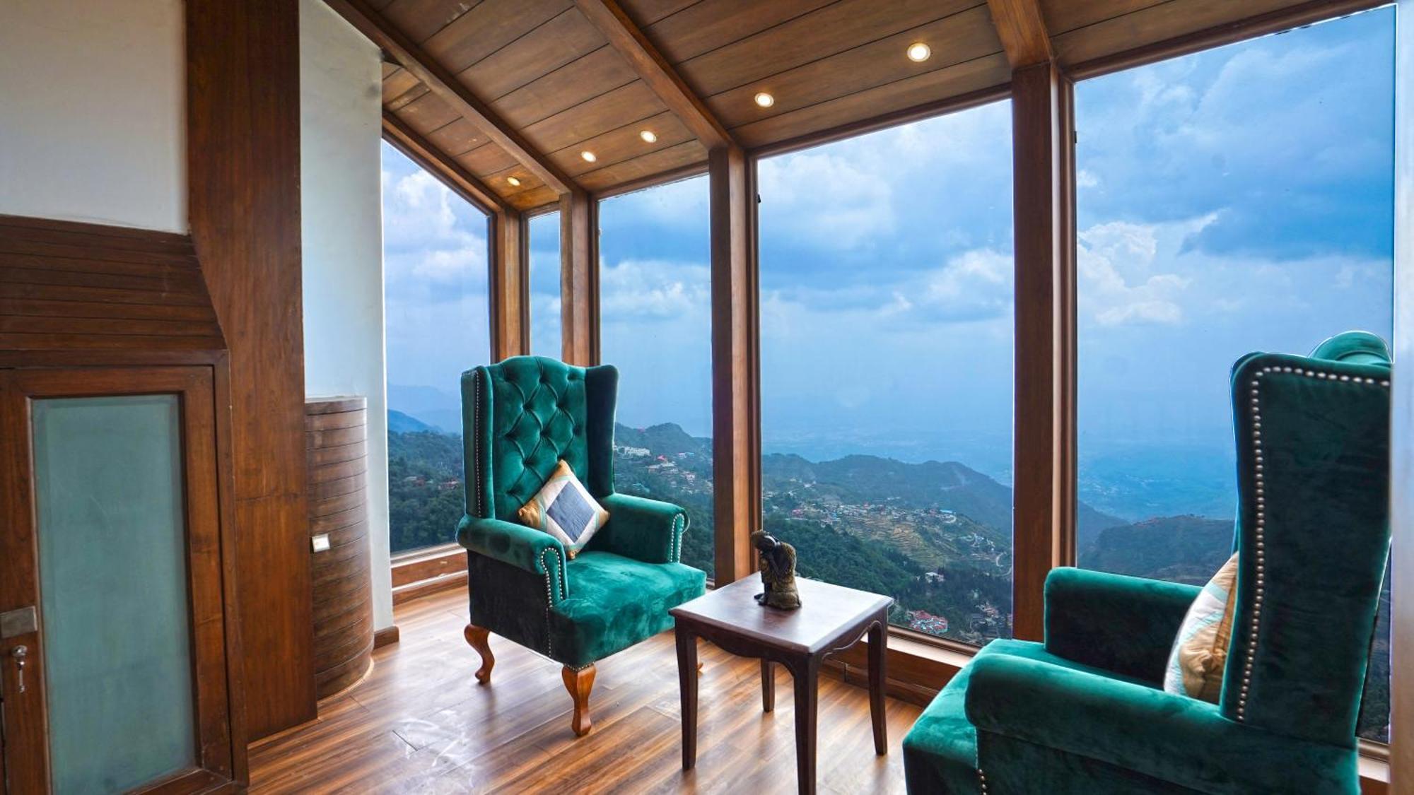 The Horizon Villa By Just Homestay Массури Экстерьер фото