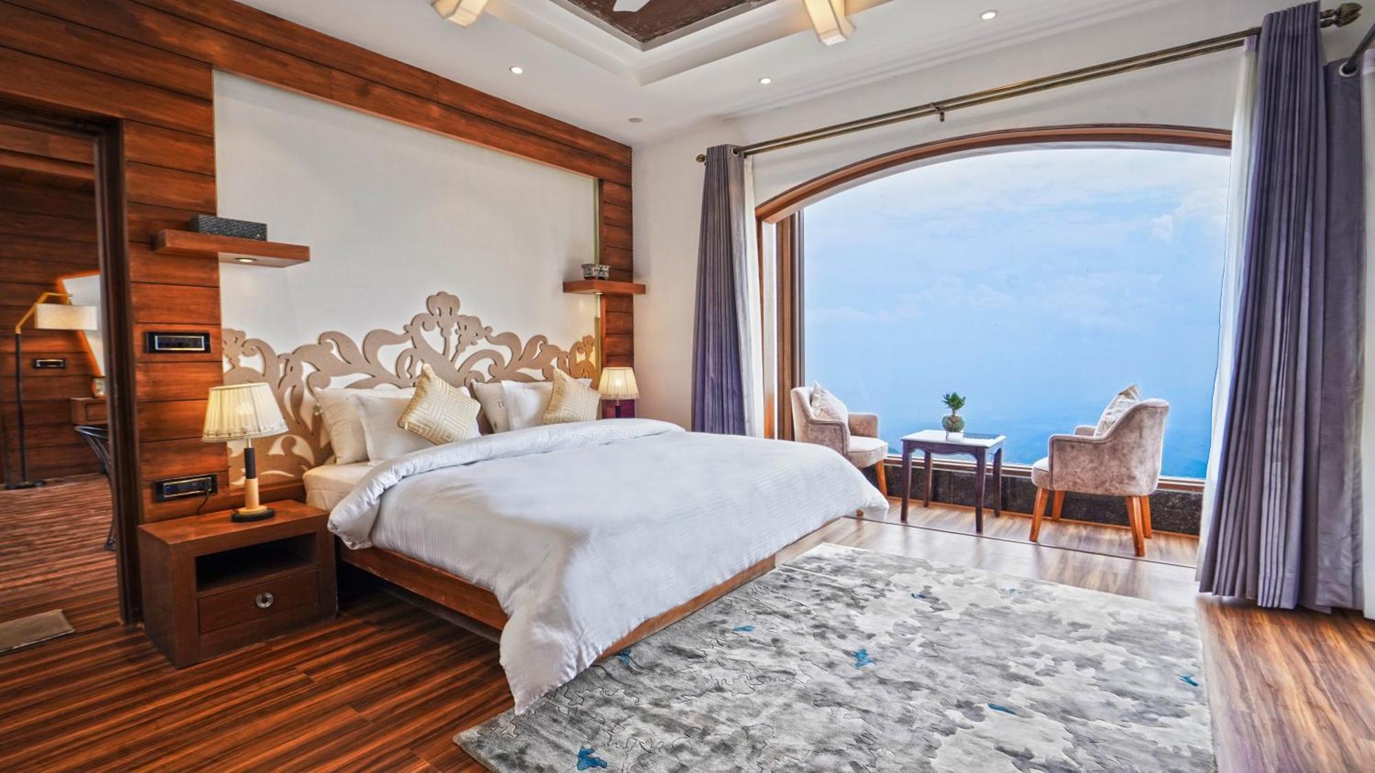 The Horizon Villa By Just Homestay Массури Экстерьер фото